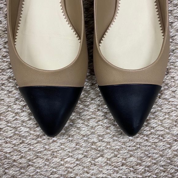 SOLD Chanel tan & black pointed toe flats - Picture 4 of 13